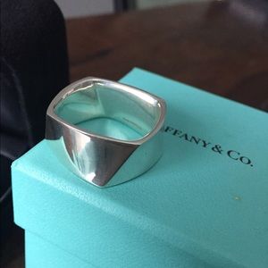 Tiffany x Frank Gehry Torque ring